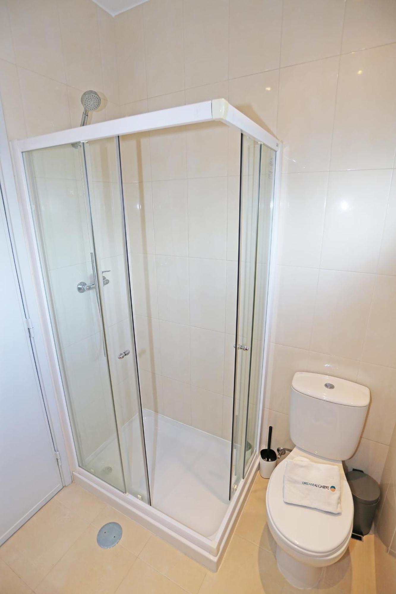 Y - Trindade Sun Guest house *