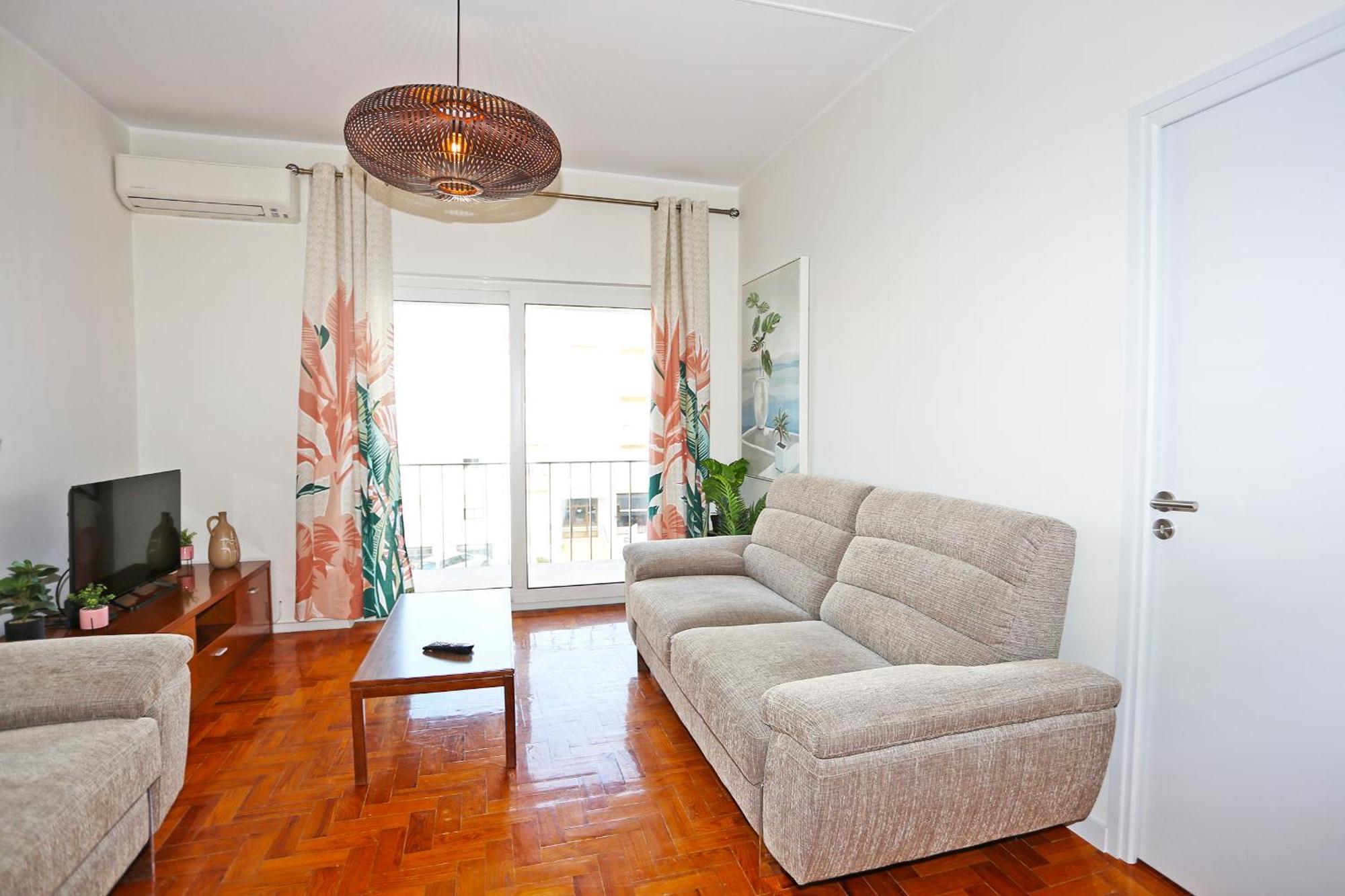 Y - Trindade Sun Guest house